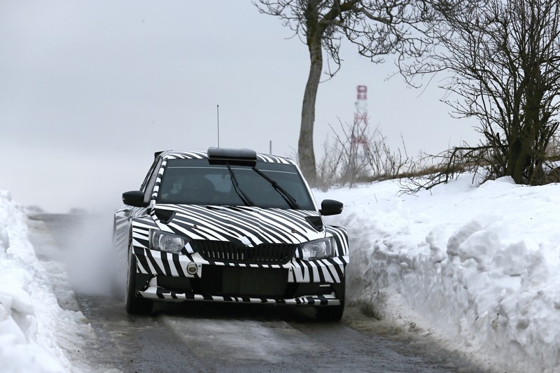 Jan Kopecký testuje nový vůz Škoda Fabia R 5